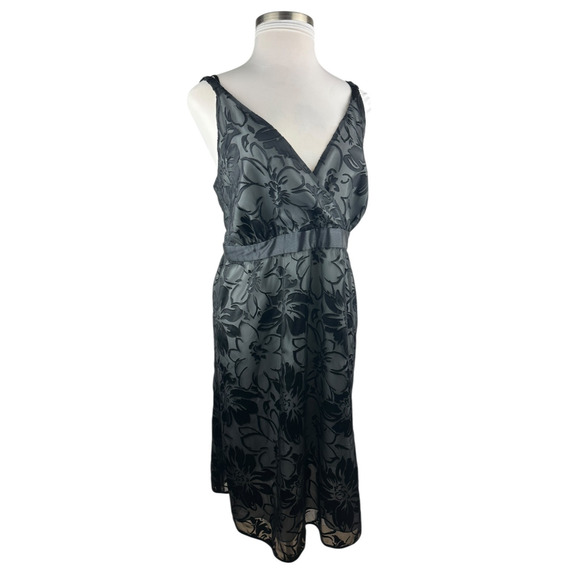 Lane Bryant Velvet Burnout Overlay Surplice Dress Plus Size 22 Whimsigoth Witchy - Picture 4 of 15